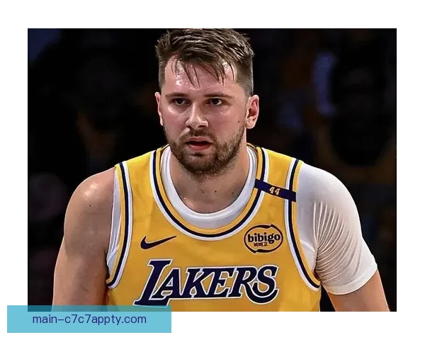 东契奇狂砍38分导演胜利首功